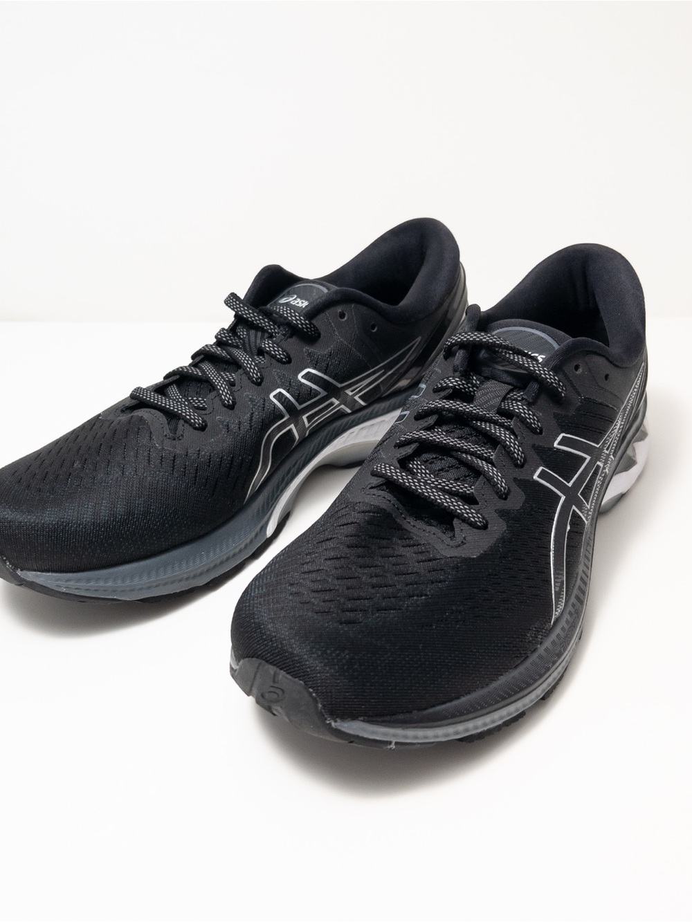 ASICS Men's Black Athletic Running Sneakers with Silver Accents